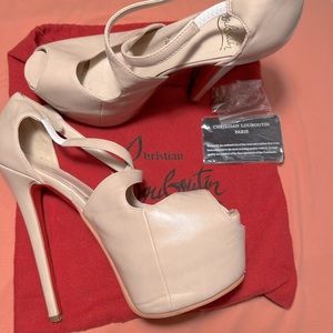 Christian Louboutin Kid Exagona 160 Nude Platform heels Size 9